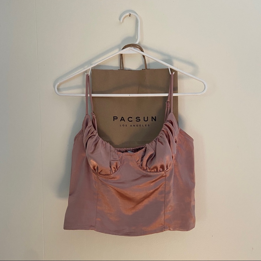 Kendall and Kylie tank